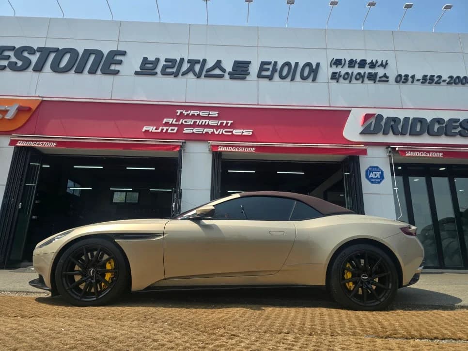 애스턴마틴 DB11