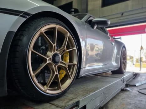 포르쉐 992 GT3 2